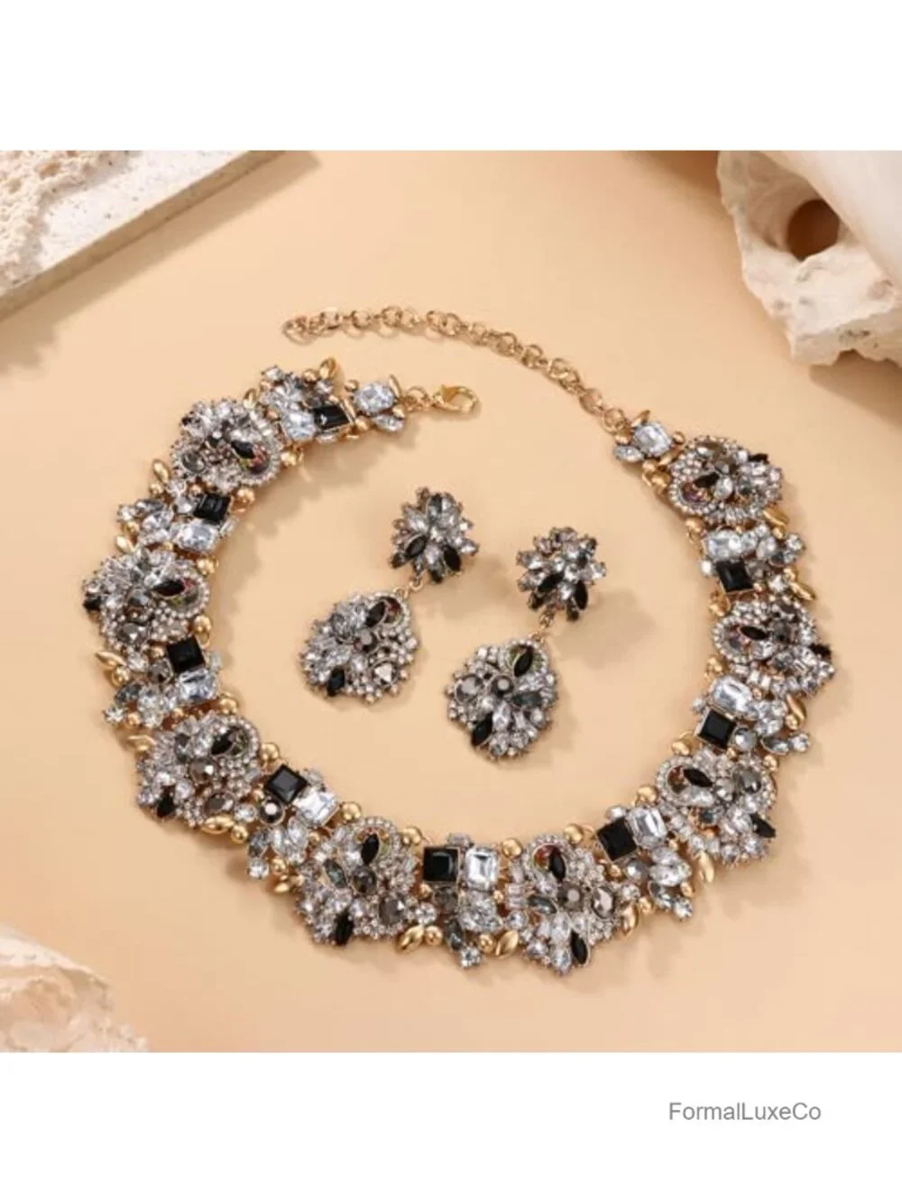 Vintage Crystal Rhinestone Bib Statement Necklace and Earrings Set for Women